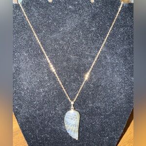Angel wing labradorite necklace